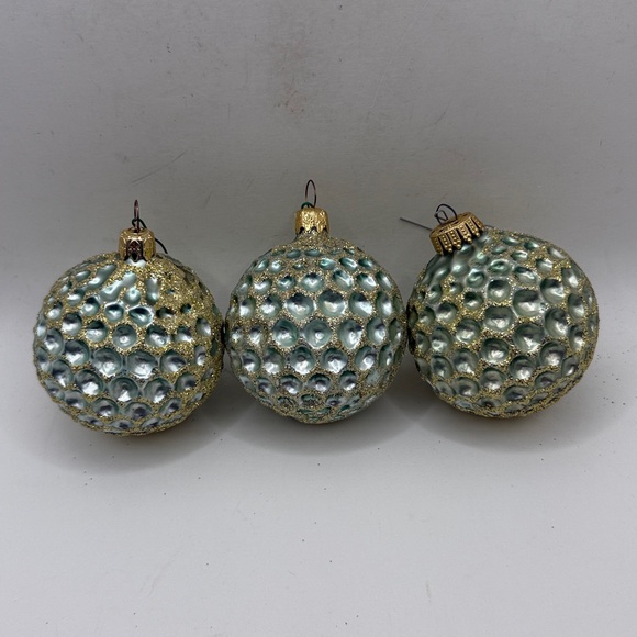 Vtg Glass Christmas Ornaments Lot Bundle 3 Blue Round Bulbs Collectible Glitter - Picture 2 of 9
